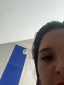 victoria18x online show from 12.28.24