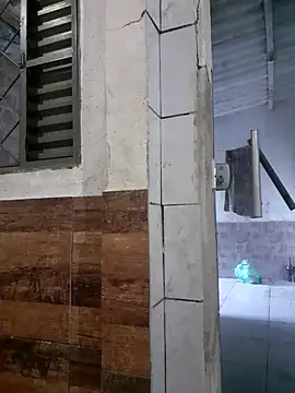 Snapshot of LeleCbsi1 chatting on 02.27.25 LeleCbsi1 online show from 02.27.25