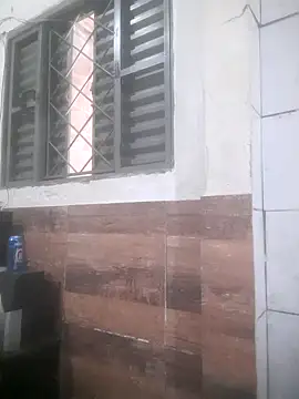 Snapshot of LeleCbsi1 chatting on 10.05.25 LeleCbsi1 online show from 10.05.25