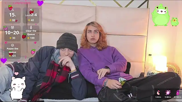 Snapshot of -kisa_ chatting on 09.24.25 -kisa  online show from 09.24.25