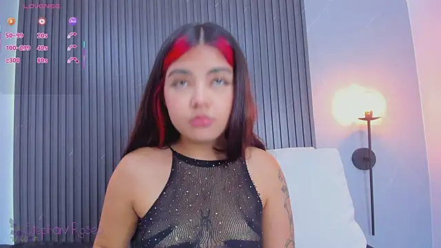 stephany roses  online show from 03.07.25
