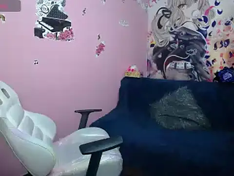 brithany smiith  online show from 03.11.25