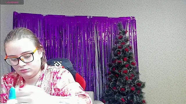 Seductive She Wolf online show from 01.20.25