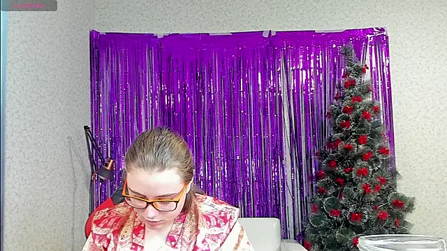 Seductive She Wolf online show from 01.20.25