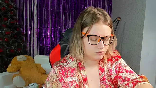 Seductive She Wolf online show from 01.28.25