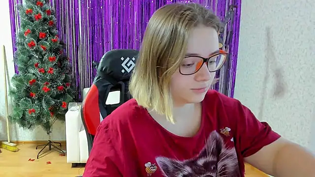 Seductive She Wolf online show from 02.02.25