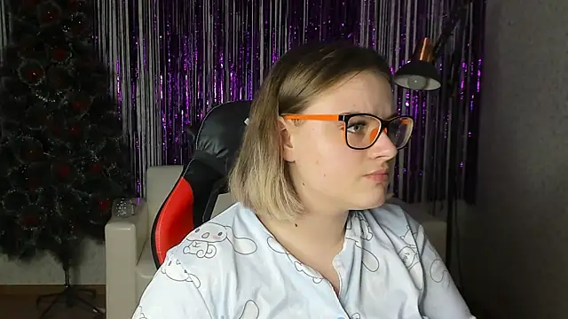 Seductive She Wolf online show from 02.05.25