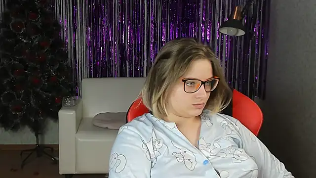 Seductive She Wolf online show from 02.05.25