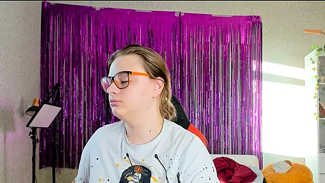 Seductive She Wolf online show from 03.19.25