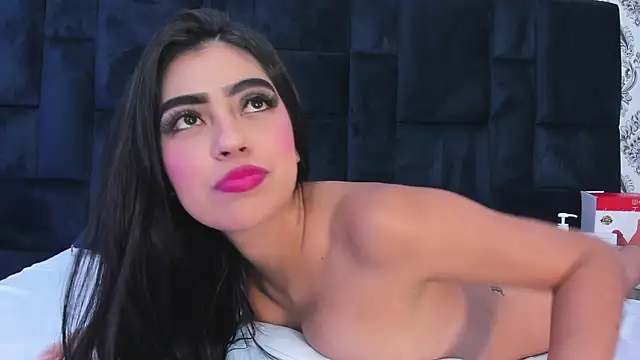 Mia-Monroe online show from 02.20.25