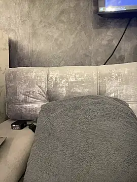 AbyThompson online show from 01.30.25