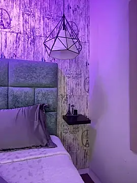 AbyThompson online show from 02.10.25