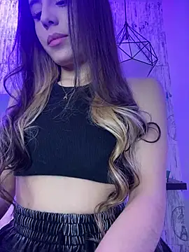 AbyThompson online show from 03.18.25