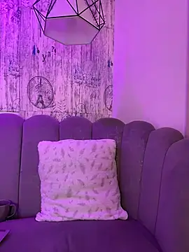 AbyThompson online show from 02.15.26