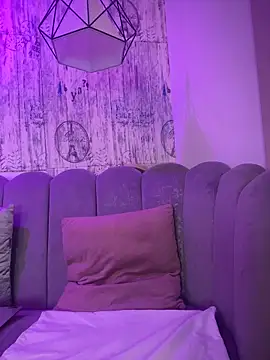 AbyThompson online show from 03.13.26