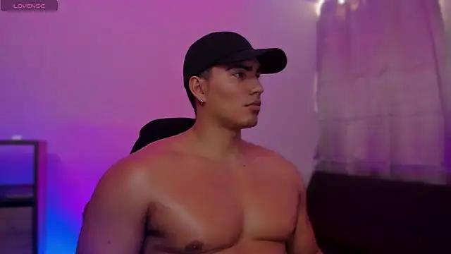 JamesGraay online show from 10.14.25