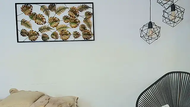 ashley lemus online show from 12.17.24