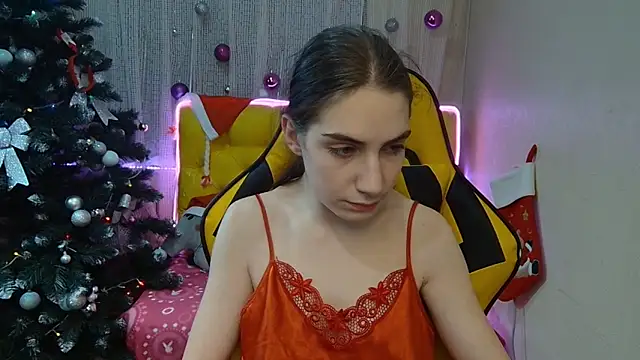 Snapshot of NikaStark_ chatting on 01.04.25 NikaStark online show from 01.04.25