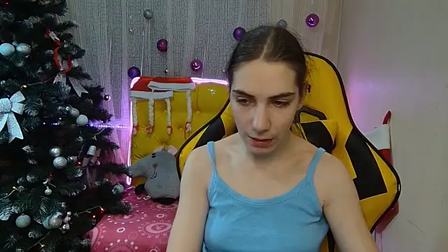 Snapshot of NikaStark_ chatting on 01.08.25 NikaStark online show from 01.08.25