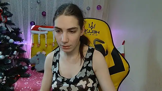 Snapshot of NikaStark_ chatting on 01.09.25 NikaStark online show from 01.09.25