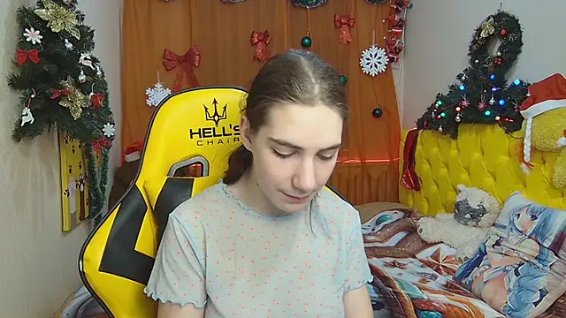 Snapshot of NikaStark_ chatting on 01.15.25 NikaStark online show from 01.15.25