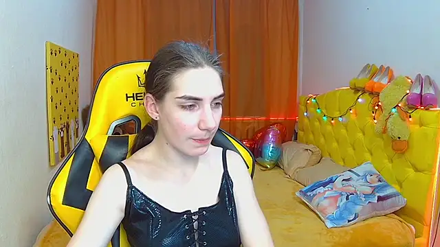 Snapshot of NikaStark_ chatting on 02.27.25 NikaStark online show from 02.27.25
