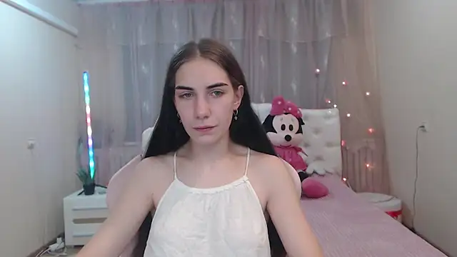 Snapshot of NikaStark_ chatting on 09.12.25 NikaStark online show from 09.12.25
