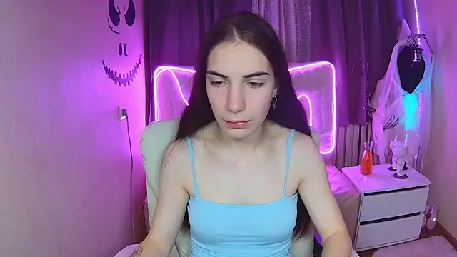 NikaStark  online show from 10.13.25