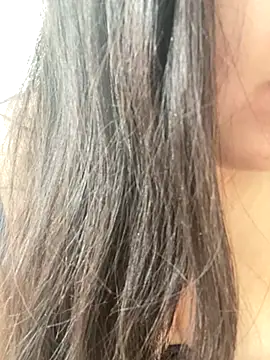 Snapshot of yassminsexy22 chatting on 10.19.25 yassminsexy22 online show from 10.19.25