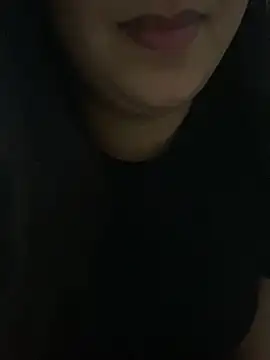 Snapshot of yassminsexy22 chatting on 11.06.25 yassminsexy22 online show from 11.06.25