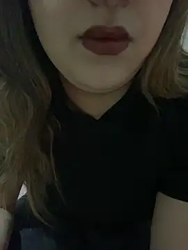 yassminsexy22 online show from 03.27.26