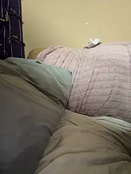 UtopianMisfit1 online show from 03.05.26