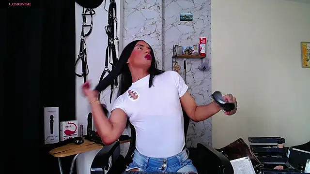 akinoro  online show from 04.01.26