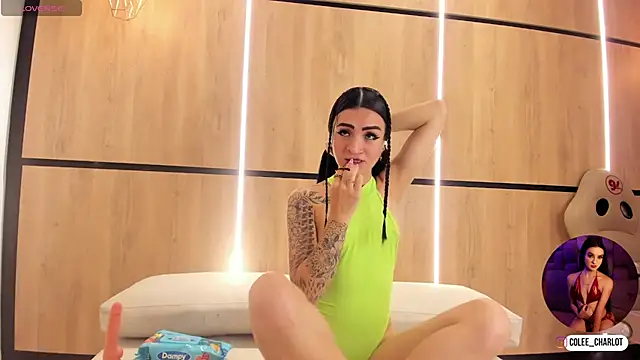 charlotte colee online show from 11.07.25