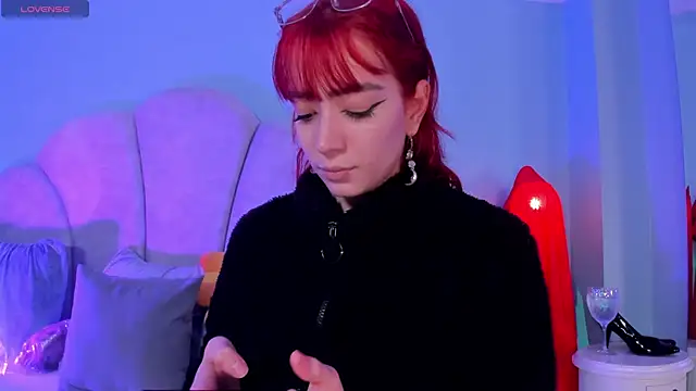 sweeet peach online show from 10.08.25