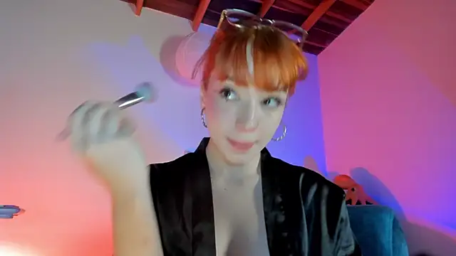 sweeet peach online show from 04.16.26