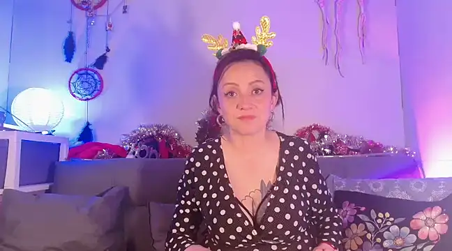catalinamommyx online show from 12.16.24