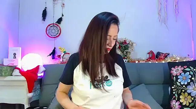 catalinamommyx online show from 12.21.24