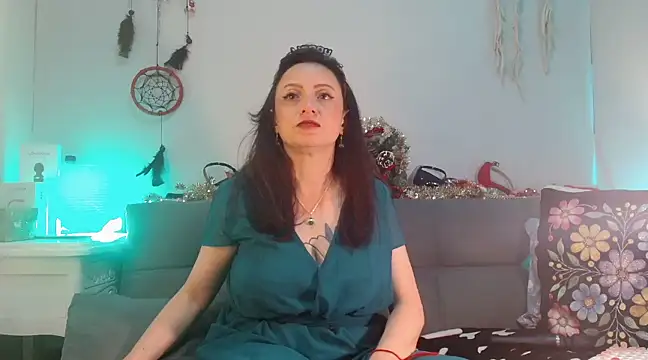 catalinamommyx online show from 12.31.24