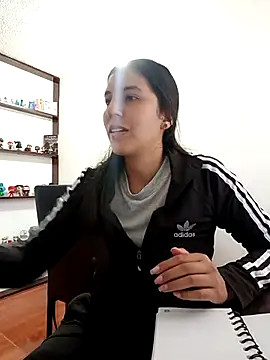 Snapshot of Bonny_Klote chatting on 03.04.25 Bonny Klote online show from 03.04.25