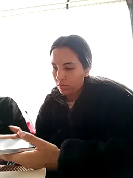 Snapshot of Bonny_Klote chatting on 03.18.25 Bonny Klote online show from 03.18.25
