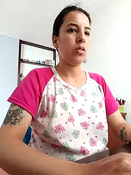 Snapshot of Bonny_Klote chatting on 09.14.25 Bonny Klote online show from 09.14.25