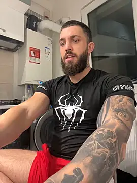 Snapshot of LoveIsBlind_ chatting on 10.27.25 LoveIsBlind online show from 10.27.25