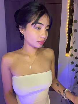 lina pink online show from 04.03.26