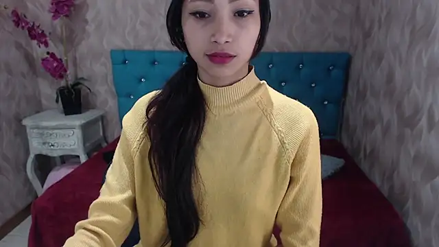 Snapshot of MadelineDoll chatting on 01.19.25 MadelineDoll online show from 01.19.25