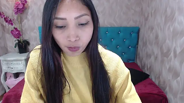 Snapshot of MadelineDoll chatting on 01.23.25 MadelineDoll online show from 01.23.25