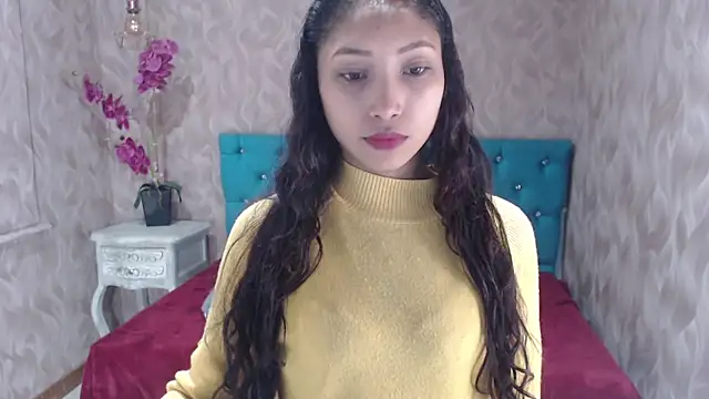 Snapshot of MadelineDoll chatting on 03.06.25 MadelineDoll online show from 03.06.25