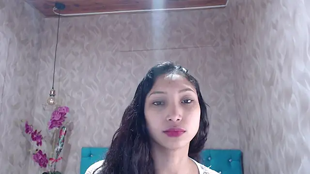 Snapshot of MadelineDoll chatting on 03.09.25 MadelineDoll online show from 03.09.25