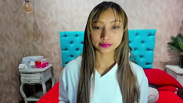 MadelineDoll online show from 11.22.25