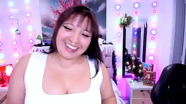 Emma monserrat online show from 12.21.24